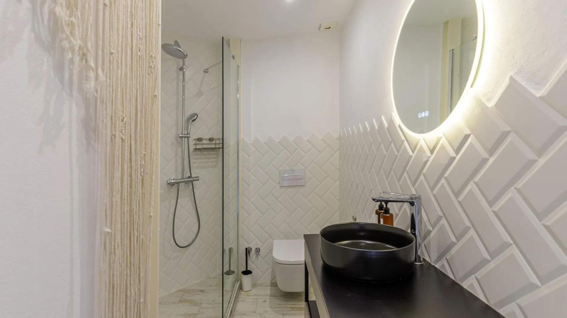 Petite Maison Lili By Caleta Homes Malaga 0*,